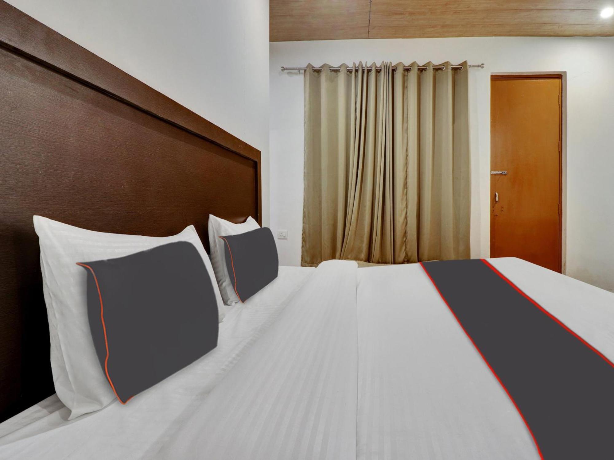 Collection O Shiv Sutra Resorts, Mussoorie Exterior photo